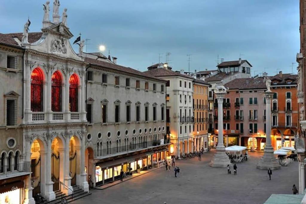 Appartamento Balcone Fiorito Fonzolo Exterior photo